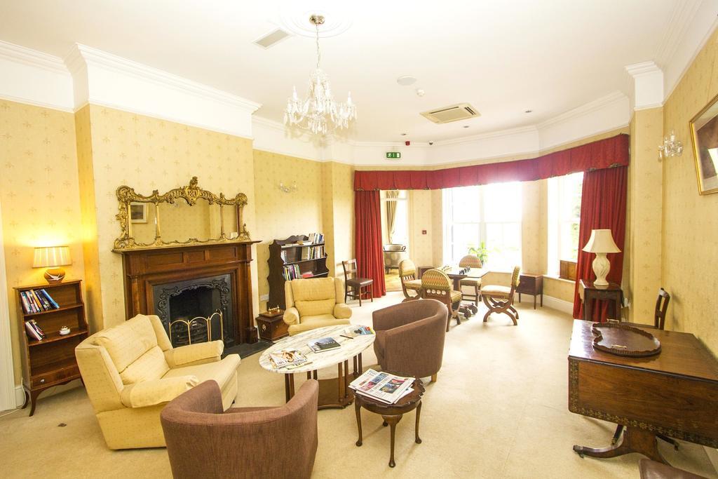 Emlagh House Ξενοδοχείο Ντίνγκλε Εξωτερικό φωτογραφία